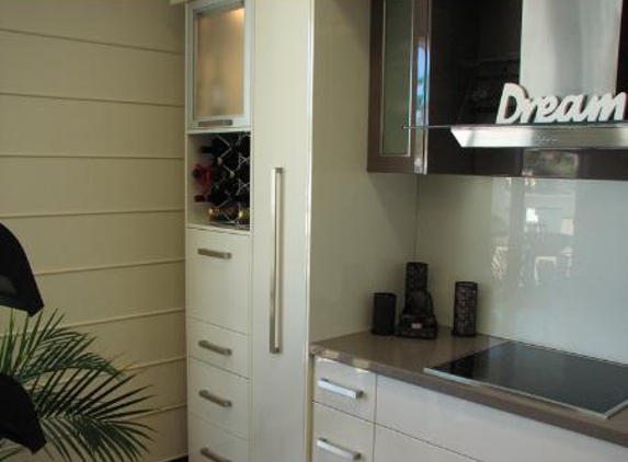Coral Coast Cabinets - Svensson Heights, QLD