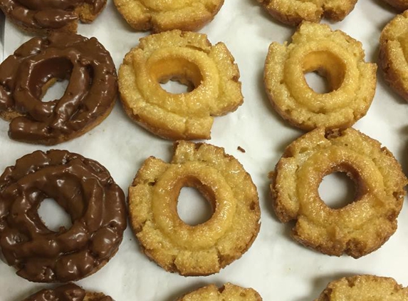 Carolina Glazed Donuts - Durham, NC