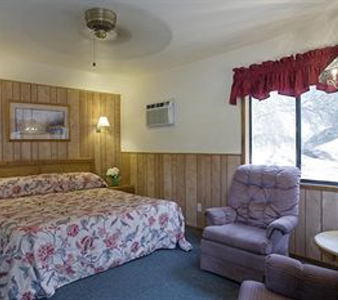 Lazy J Ranch Motel - Three Rivers, CA