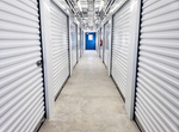 Cargo Bay Storage - Jacksonville, NC