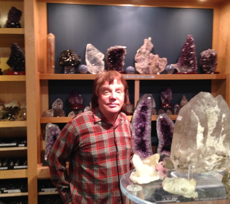 Rock Star Crystals - New York, NY. Large QUARTZ POINTS in NYC