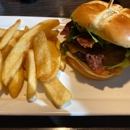 Red Robin Gourmet Burgers - Family Style Restaurants