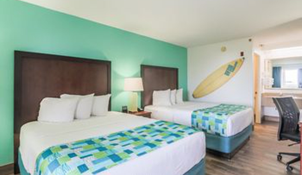 Travelodge Pensacola Beach - Gulf Breeze, FL