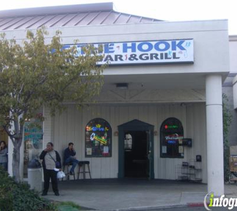 The Hook Sports Bar & Grill - Campbell, CA