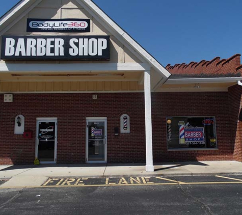 Monon Square Barber Shop - Carmel, IN