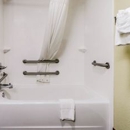 Quality Inn Whiteville North - Motels