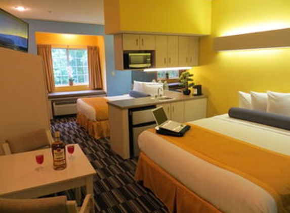 Microtel Inn & Suites by Wyndham Stockbridge/Atlanta I-75 - Stockbridge, GA