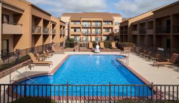 Courtyard by Marriott - Memphis, TN