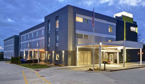 Home2 Suites by Hilton Grand Rapids North - Grand Rapids, MI