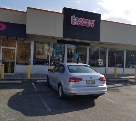 Dunkin' - Fords, NJ