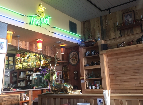 The Pot Thai Cafe - Los Angeles, CA
