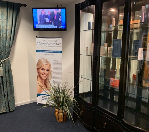 The Aesthetic Center at Eye Centers of Florida - Fort Myers, FL