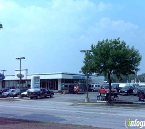 Bredemann Ford in Glenview - Glenview, IL