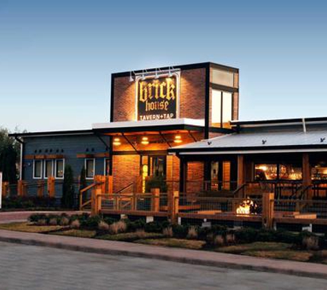 Brick House Tavern + Tap - Sugar Land, TX