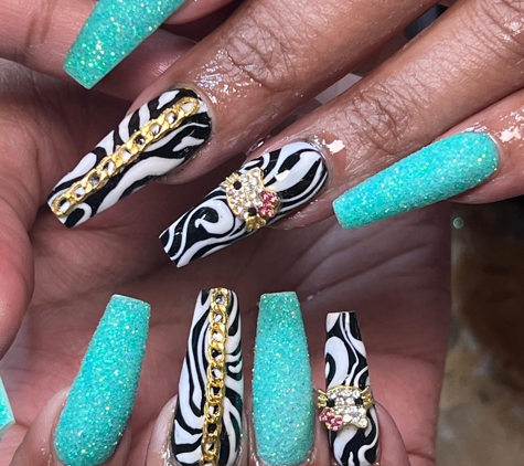 Sotys Hair & Nails - Greensboro, NC