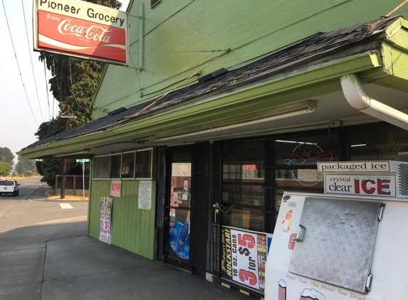 Pioneer Grocery - Puyallup, WA