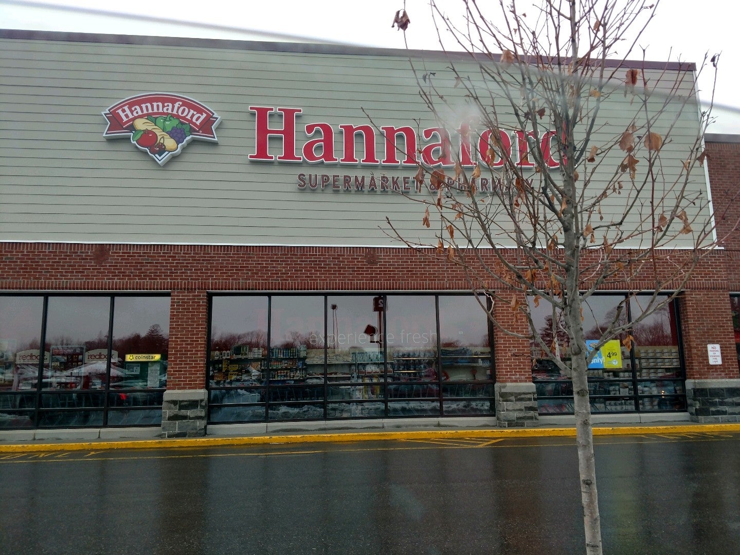 Grocery Delivery & Pickup Services at Hannaford