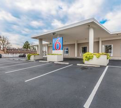 Motel 6 - Winchester, VA