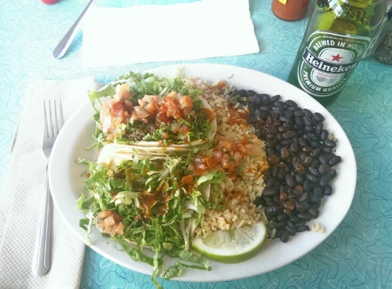 Wahoo's Fish Tacos - Santa Monica, CA