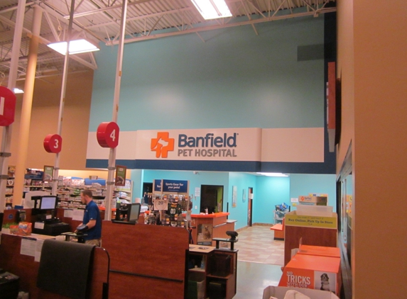 Banfield Pet Hospital - Evanston, IL