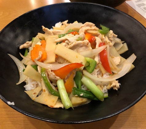Rod Dee Thai Cuisine - Brookline, MA