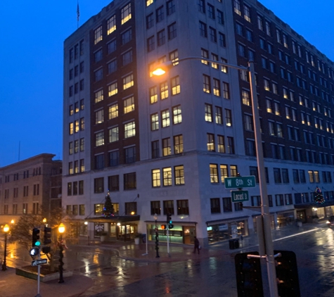 Roshek Building - Dubuque, IA