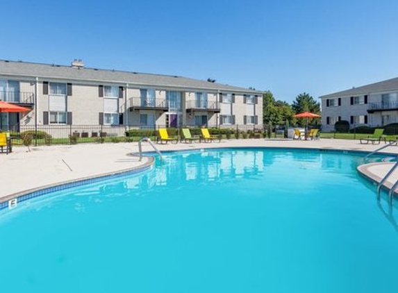 Regents Court Apartments - Westland, MI