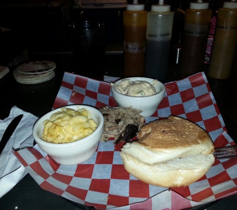 Smoke BBQ Restaurant and Bar - Newport News, VA