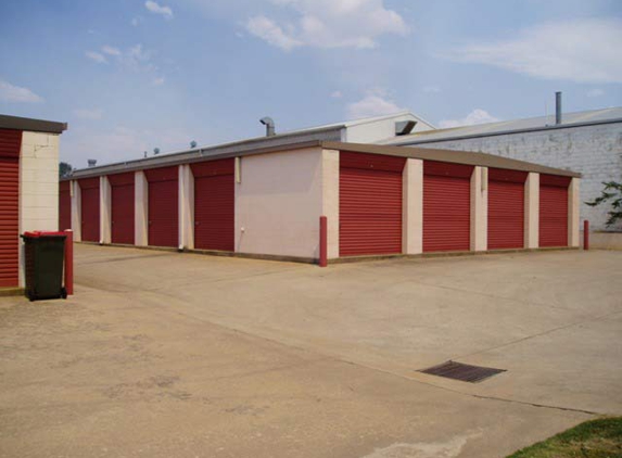 Calare Self Storage - Borenore, NSW