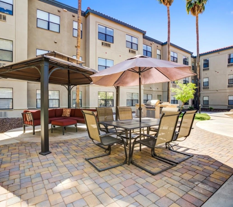 Gardens Care Senior Living - Scottsdale - Scottsdale, AZ