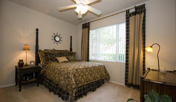 The Legacy at Highlands Ranch Apartments - Highlands Ranch, CO. Bedroom