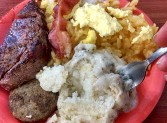 Golden Corral Restaurants - Wilmington, NC