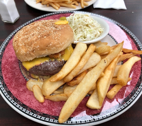 Georges Luncheonette - Patchogue, NY