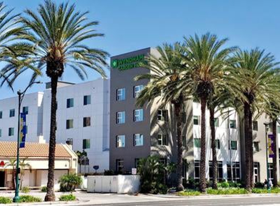 Wyndham Anaheim - Anaheim, CA