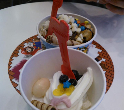 YogurtLand - Los Angeles, CA