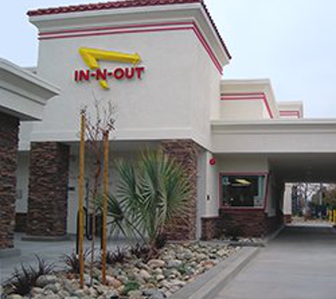 In-N-Out Burger - Santee, CA