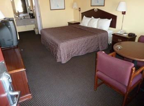 Americas Best Value Inn - Conroe, TX