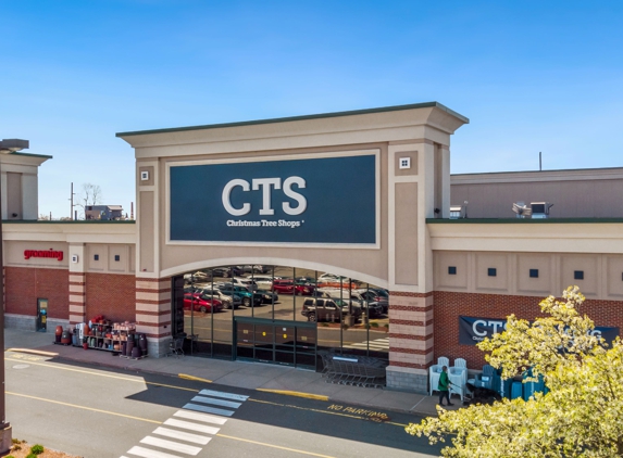 Christmas Tree Shops - Holyoke, MA