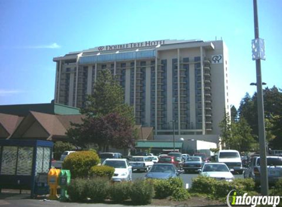 Double Tree Seatac Restaurant - Seatac, WA