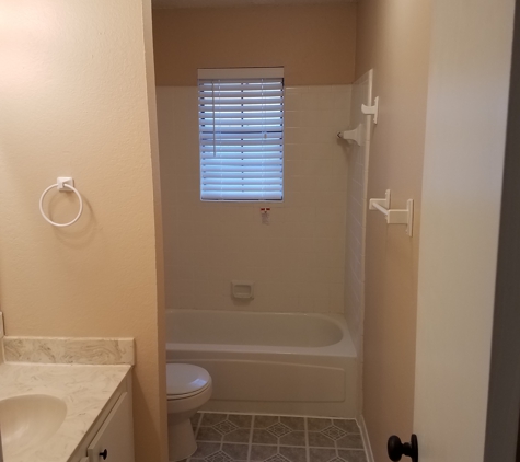 Adam's Construction - Holland, TX. Master Bath