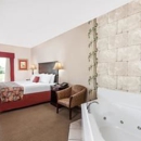 Ramada Inn Shelbyville - Hotels