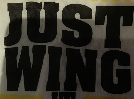 Buffalo Wild Wings - Warwick, RI