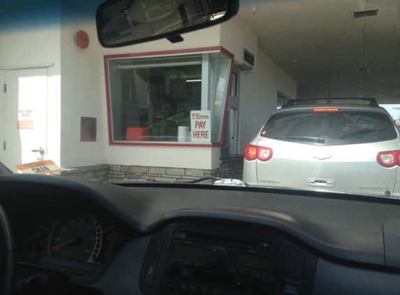 In-N-Out Burger - Brentwood, CA