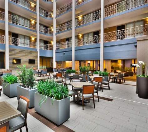 Embassy Suites Denver - Stapleton - Denver, CO