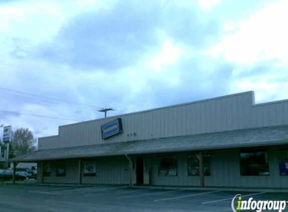 Buckeroo Deli - Molalla, OR