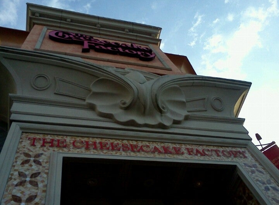 The Cheesecake Factory - Virginia Beach, VA