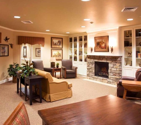 Copper Creek Inn Memory Care Community - Chandler, AZ