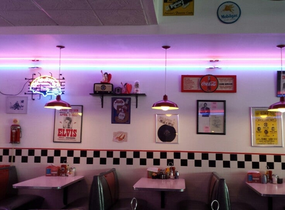 Doo Wop Diner - Wildwood, NJ