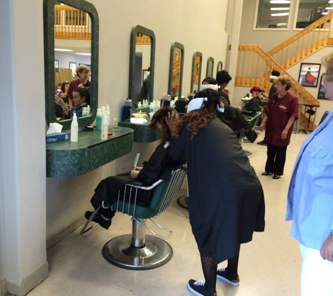 LaBaron Hairdressing Academy - Shawnee Mission, KS