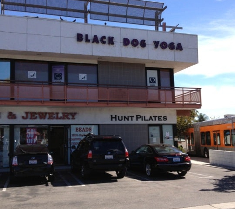 Black Dog Yoga - Sherman Oaks, CA